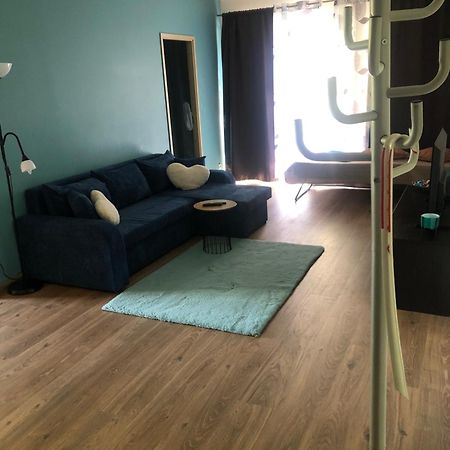 Kalevite Kodu 2-Toaline Apartment! Kuressaare Dış mekan fotoğraf