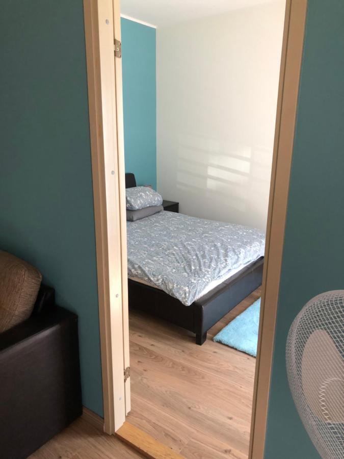 Kalevite Kodu 2-Toaline Apartment! Kuressaare Dış mekan fotoğraf